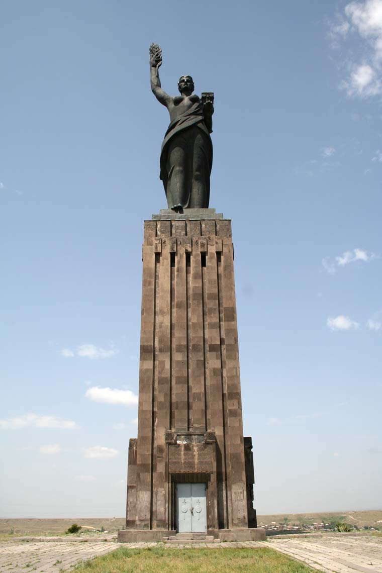 Мать-Армения – фотографии Армении