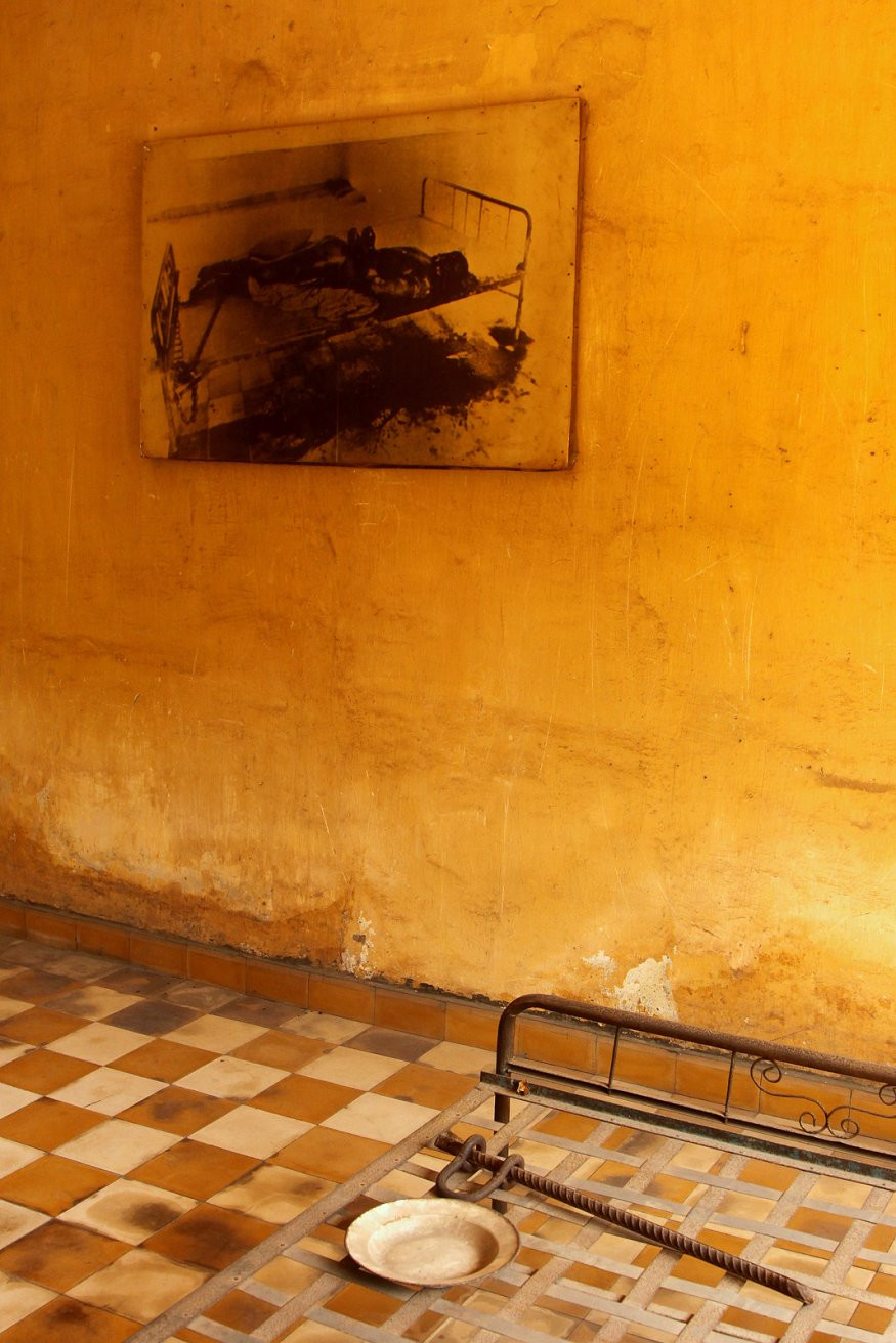 Бывшая тюрьма Туол Сленг (Tuol Sleng) – фотографии Камбоджи