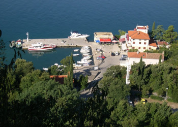 Причал в Омишаль, Хорватия. Фото 2 – фотографии Хорватии