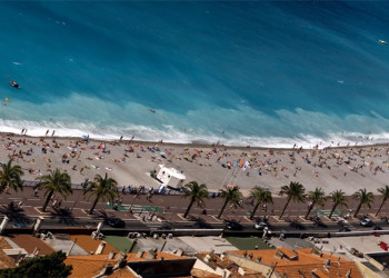 Пляж в Ницце, Франция. Фото 11 – фотографии Франции