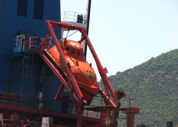 Порт в Которском заливе, Черногория – фотографии Черногории