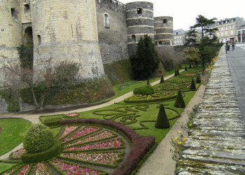 Достопримечательность в Анже, Франция. Фото 2 – фотографии Франции