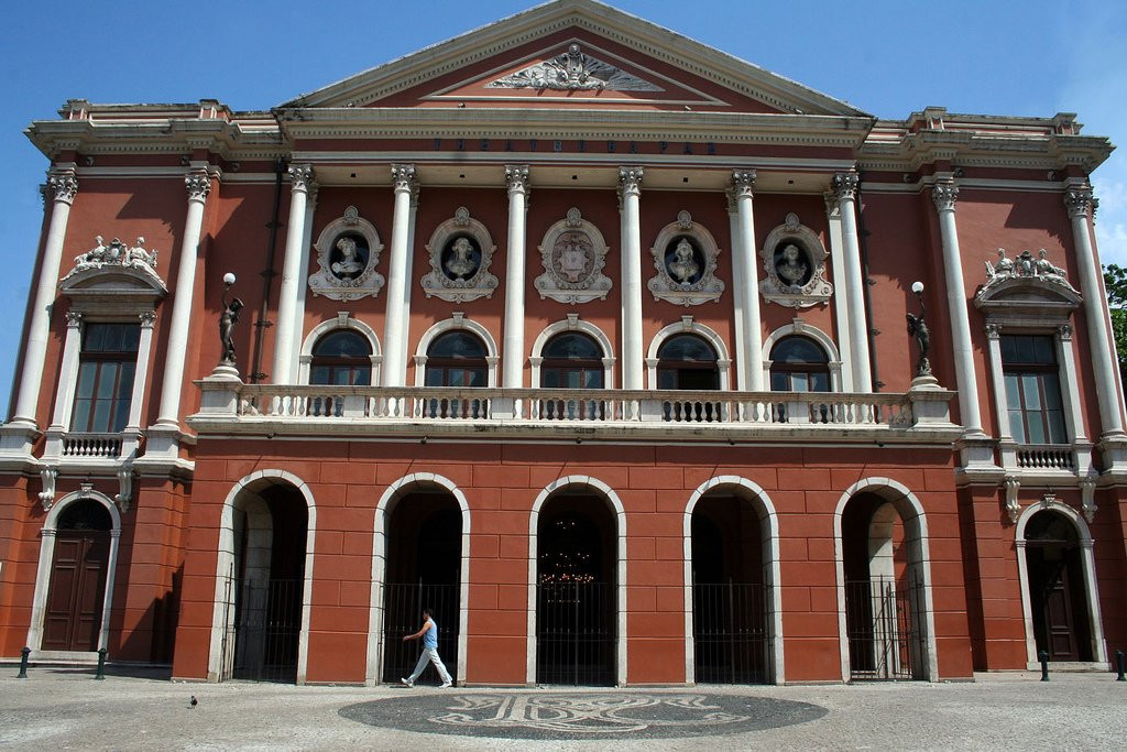 Театр Мира (Teatro da Paz) в Белене, Бразилия – фотографии Бразилии