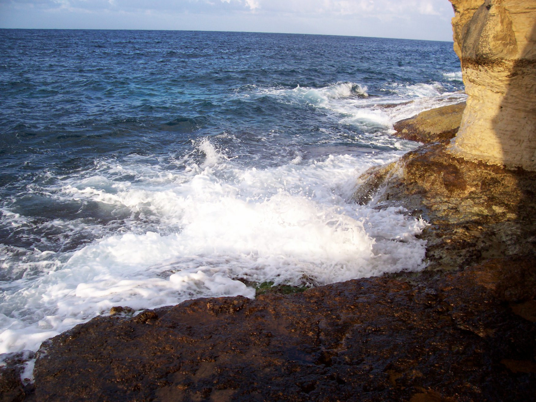 Дахлет-Оррот-Бэй, Гозо остров, Мальта, фото № 41372 – фотографии Мальты