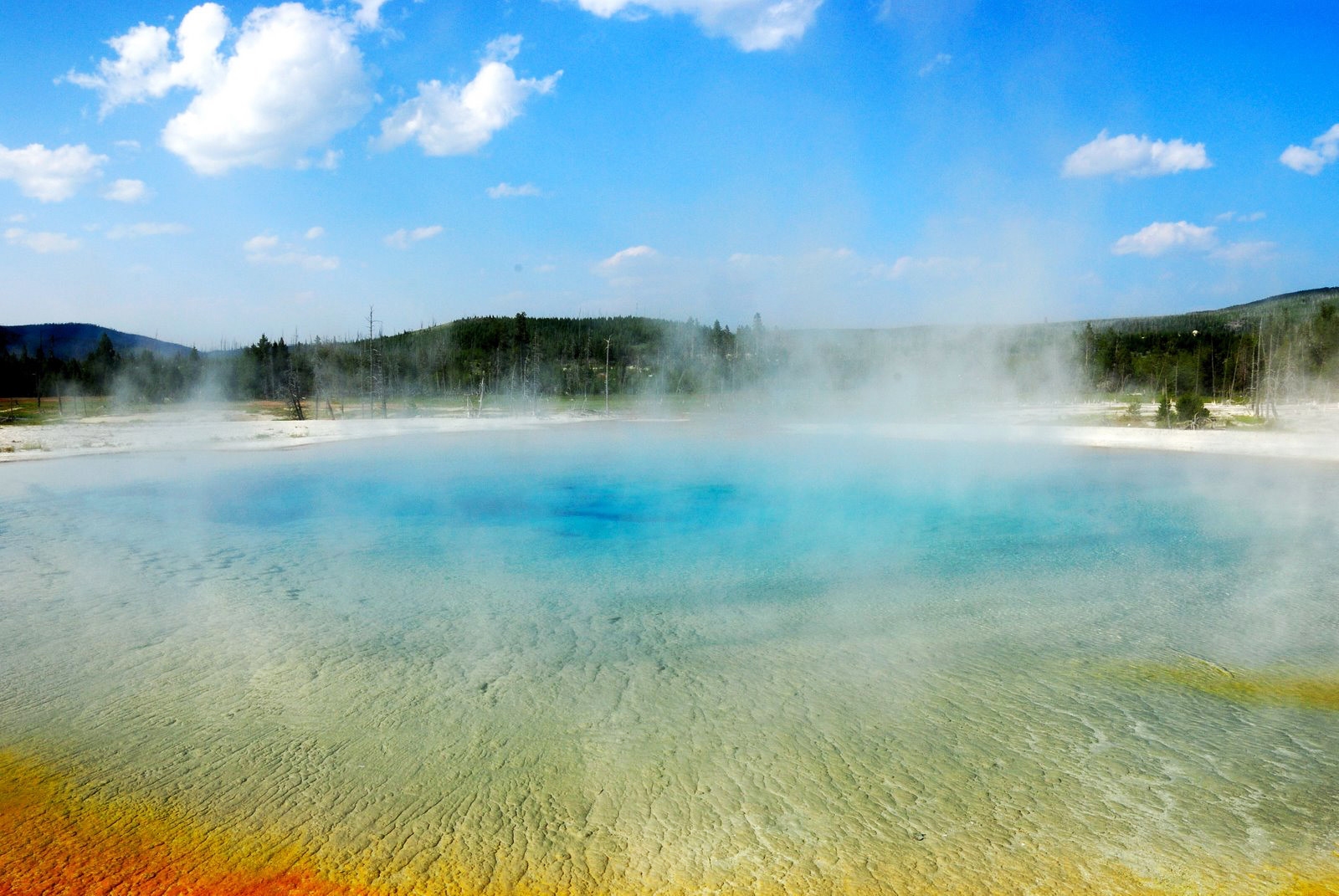 Национальный парк Йеллоустон в США. Фото 1 – фотографии США