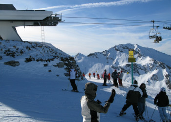 Лыжники в Монтрионе, Франция. Фото 5 – фотографии Франции