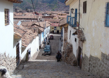 В Куско много улиц в горку – фотографии Перу