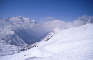 Горные вершины в Ле-Тур, Франция – фотографии Франции