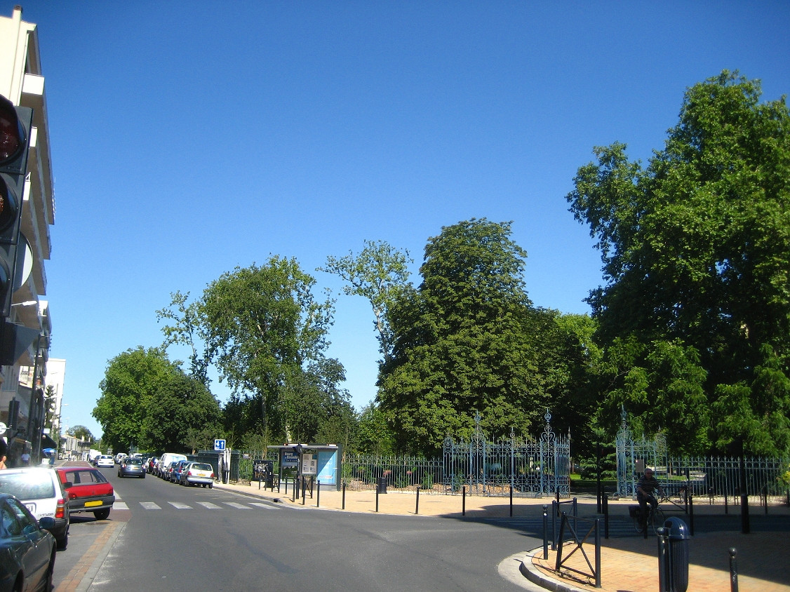 Улица в Бордо, Франция. Фото 4 – фотографии Франции