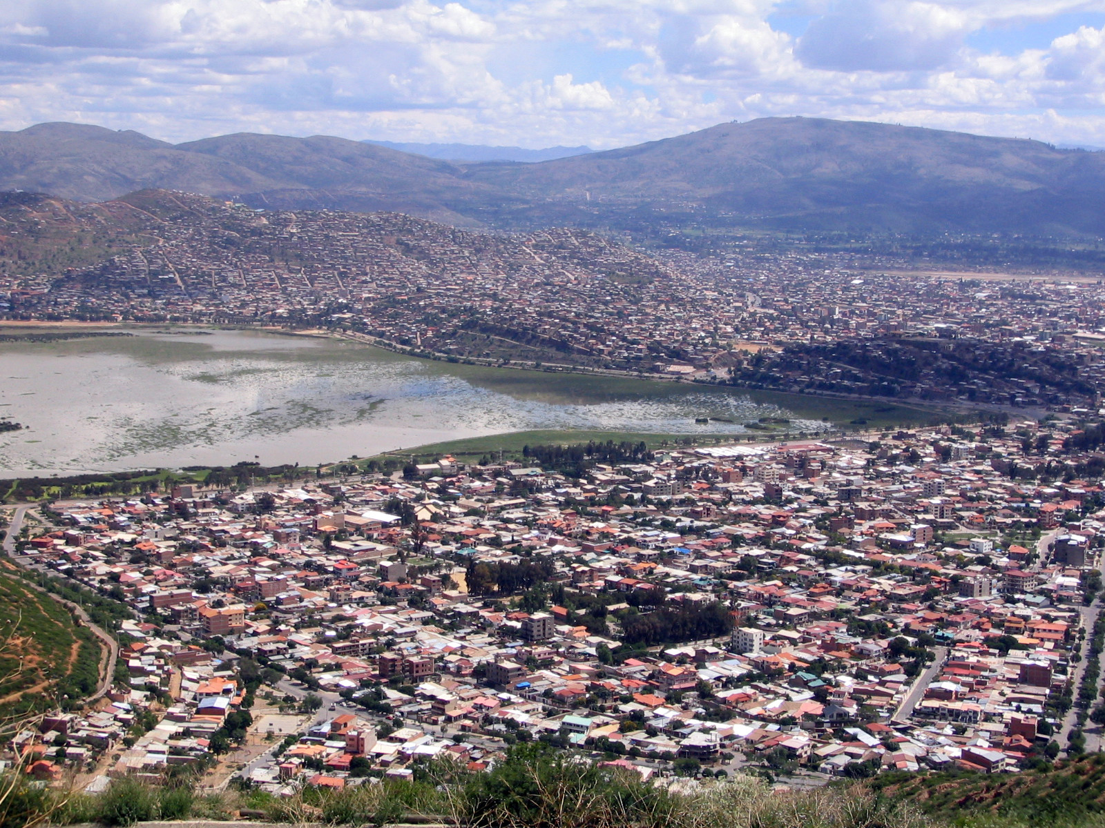 Кочабамба (Cochabamba) – крупный город в Боливии – фотографии Боливии