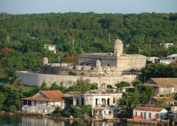 Крепость Хагуа (Castillo de Jagua) – фотографии Кубы