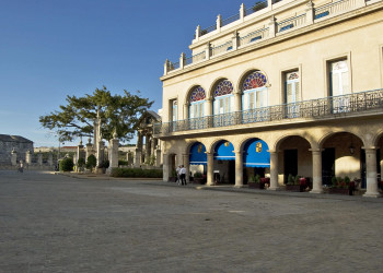 Пасео-дель-Прадо в Гаване. Куба – фотографии Кубы