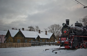 Памятник в Мончегорске, Россия. Фото 1 – фотографии России