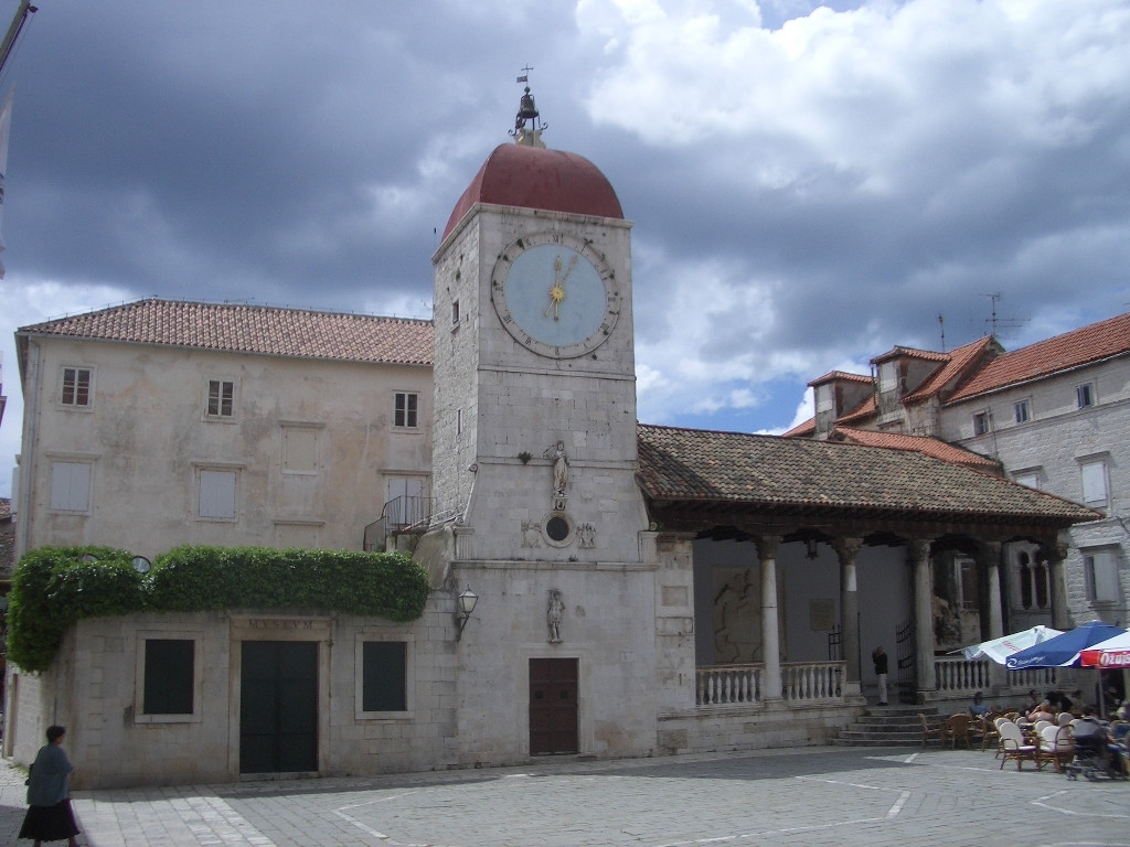 Музей в Трогире, Хорватия – фотографии Хорватии