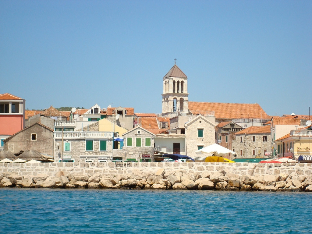 Набережная в Водице, Хорватия – фотографии Хорватии