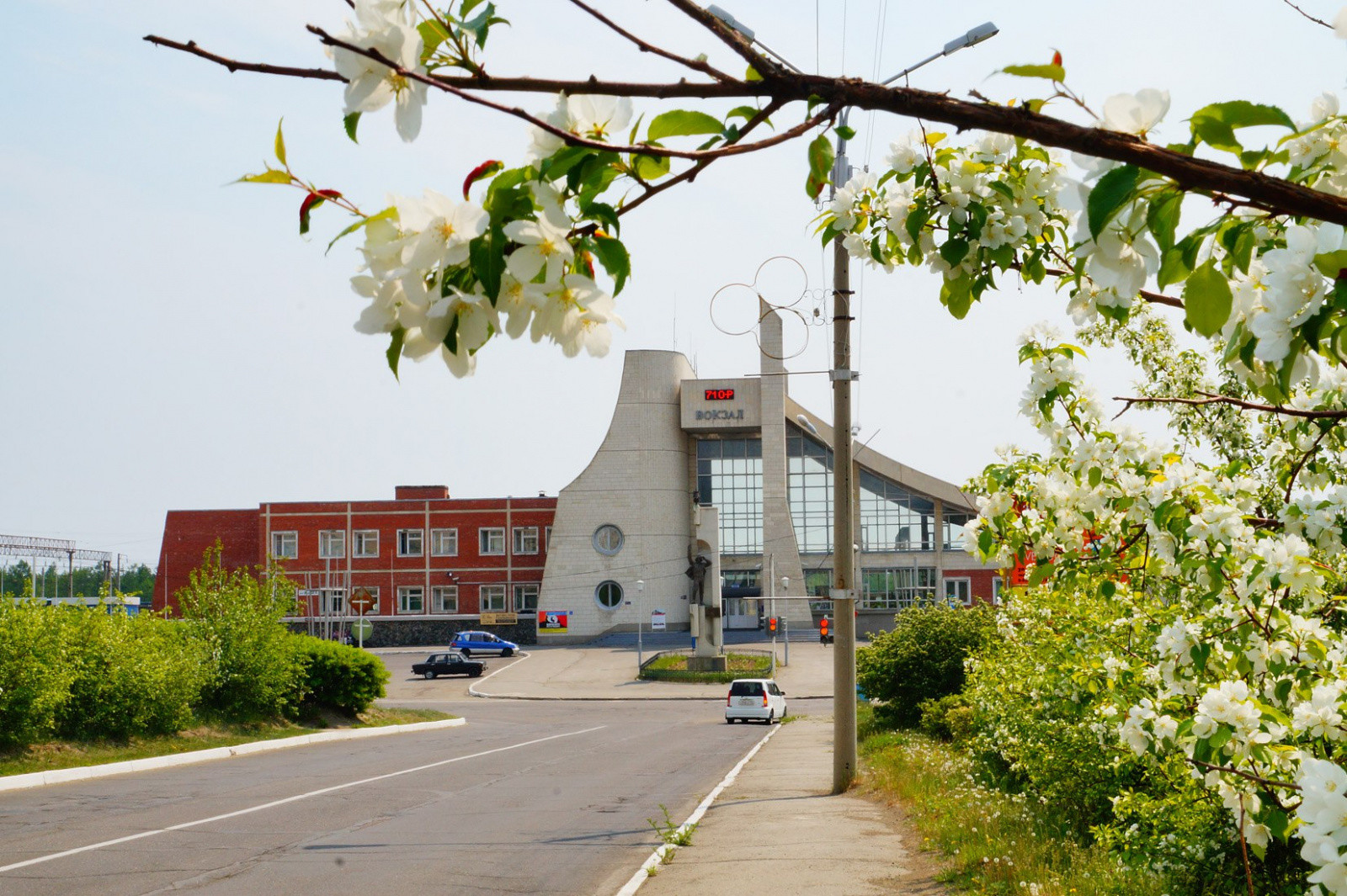Вокзал Северобайкальска, Бурятия, Россия – фотографии России