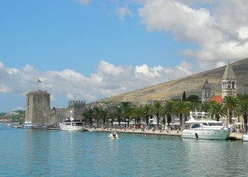 Море в Трогире, Хорватия. Фото 10 – фотографии Хорватии