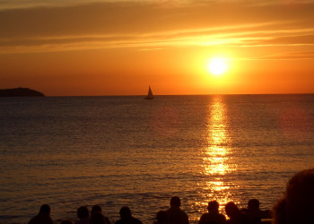 Café del Mar в Сан-Антонио-де-Портмани – фотографии Испании