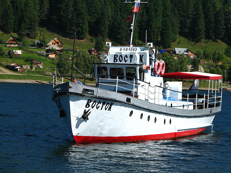 Телецкое озеро (Teletskoye Lake), Республика Алтай. Фото 1 – фотографии России