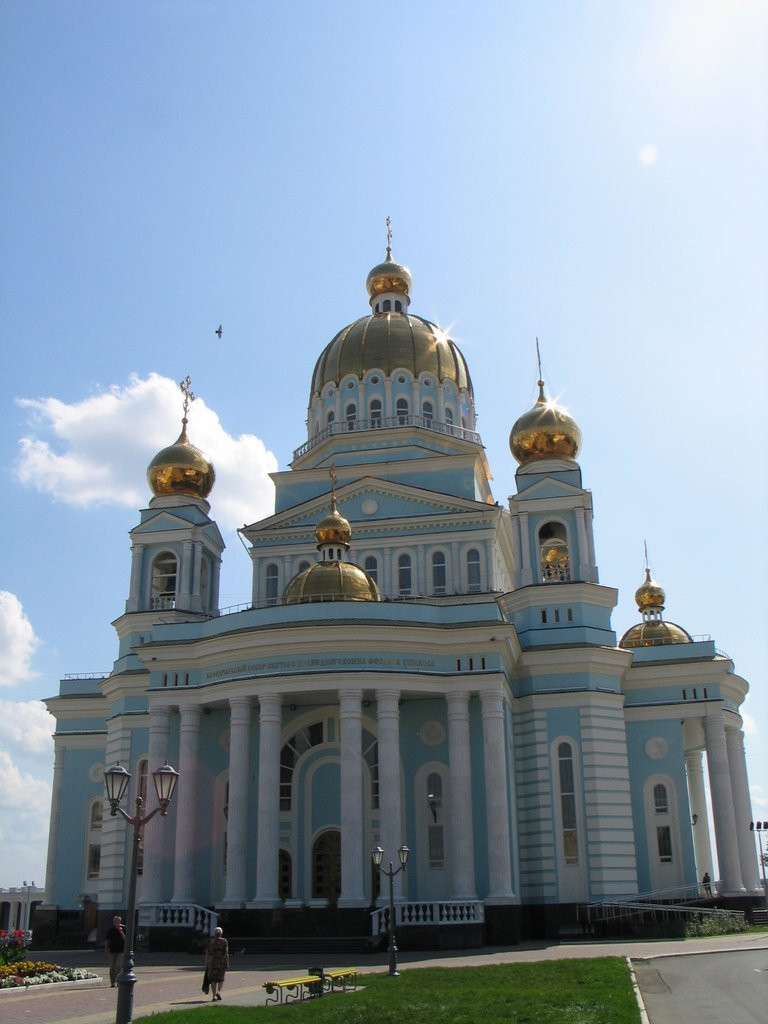 Храм Ф. Ушакова в Саранске, Россия. Фото 2 – фотографии России
