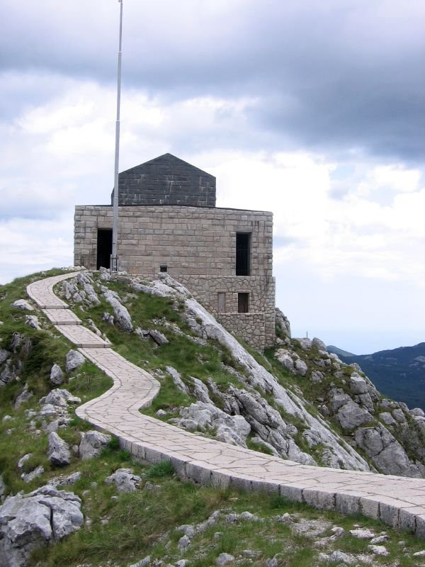 Достопримечательность в Ловчен, Черногория. Фото 7 – фотографии Черногории