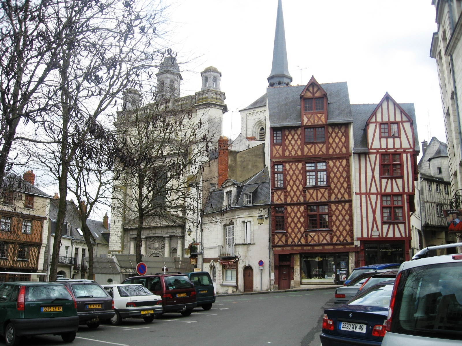 Дома в Сомюре, Франция. Фото 8 – фотографии Франции