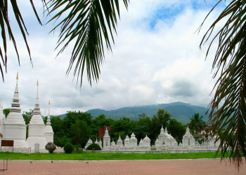 Храм из стекла в Чианг-Май, Тайланд – фотографии Таиланда