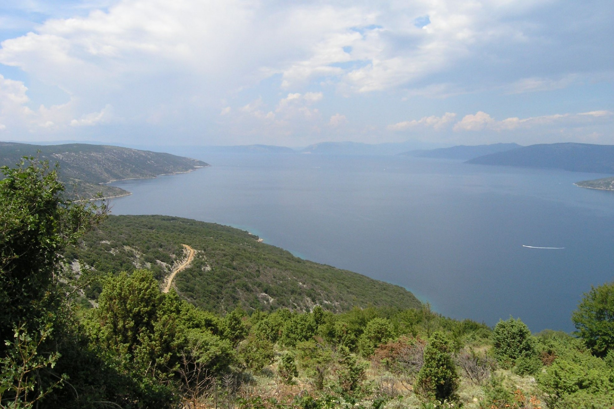 Панорамный вид на острове Црес, Хорватия. Фото 4 – фотографии Хорватии