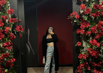 F – фотографии