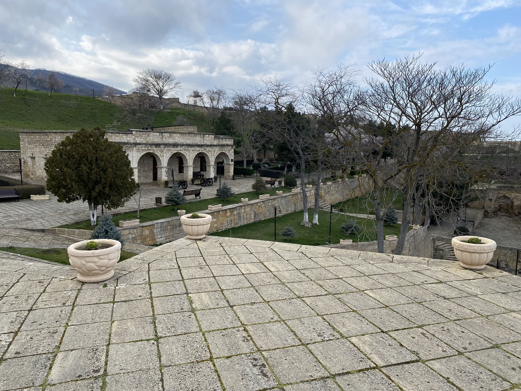 Цитадель Нарын-кала, внутренняя территория – фотографии России