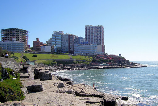 Каменное побережье. Мар Дель Плата. Аргентина. – фотографии Аргентины