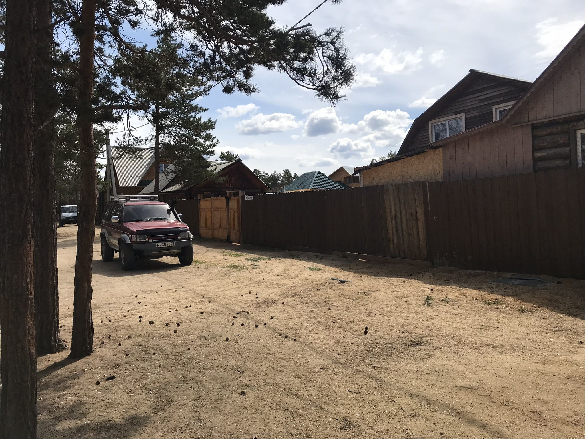 Улочки в поселке Хужир, Ольхон – фотографии России