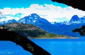 Вид на горы и озеро. Тьерра дель Фуэго. Аргентина. – фотографии Аргентины