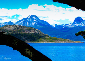 Вид на горы и озеро. Тьерра дель Фуэго. Аргентина. – фотографии Аргентины