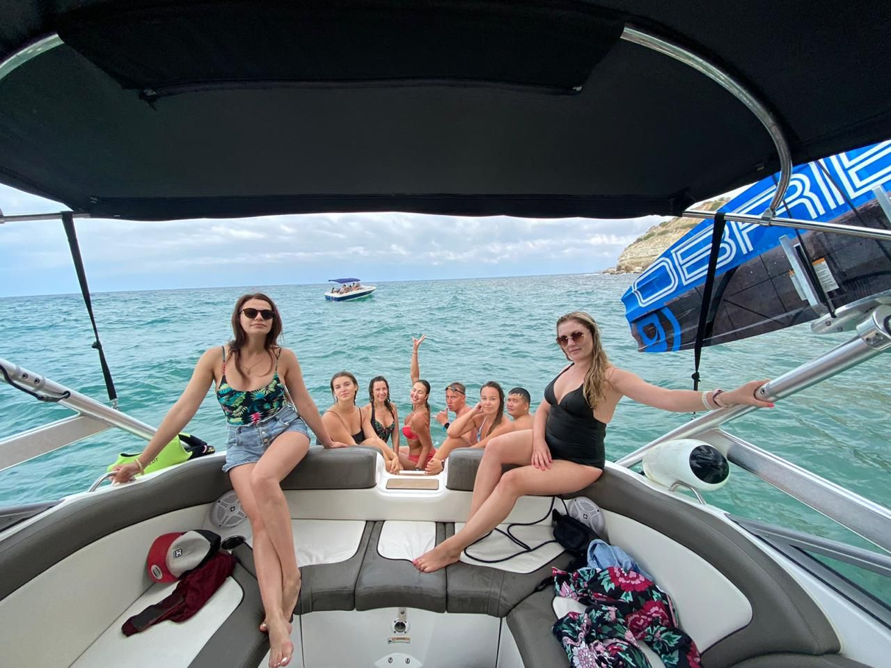 Катаемся на лодке и купаемся в Поповке (Казантип) – фотографии России