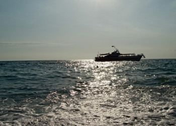 Прогулочный катер – фотографии Абхазии