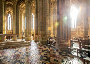 Аббатство Мон-Сен-Мишель (Mont Saint Michel) - самое красивое место во Франции – фотографии Франции