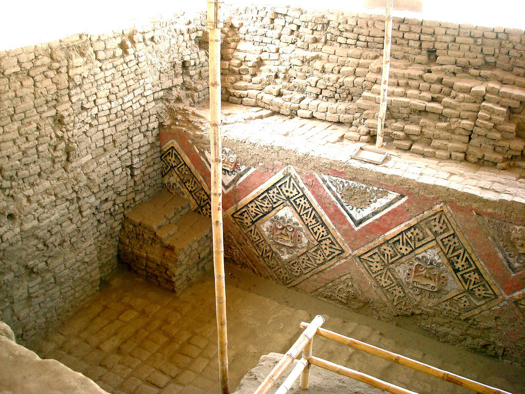 Храм Луны (Huaca de la Luna) – в 6 км от Трухильо – фотографии Перу