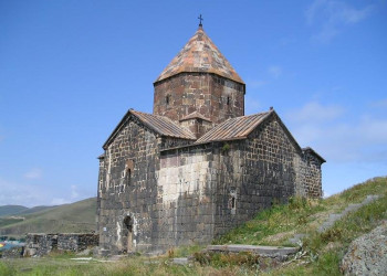 Сурб Аракелоц (Монастырь Севанаванк). Фото 14 – фотографии Армении