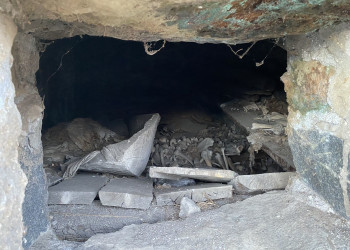 Останки в усыпальницах города мёртвых Даргавс – фотографии России