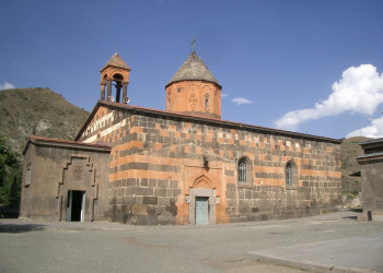 Чёрная Церковь – фотографии Армении