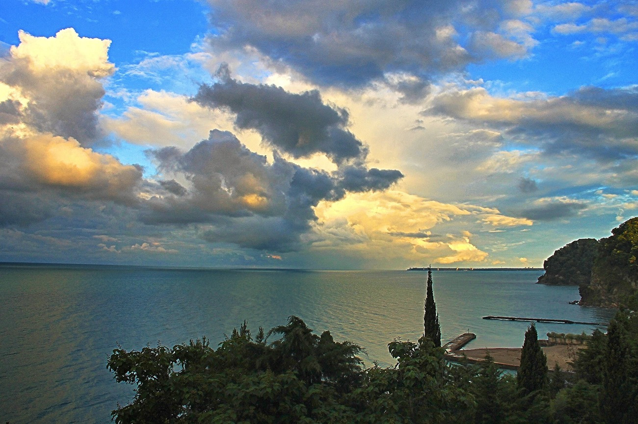 Мюссера на закате – фотографии Абхазии