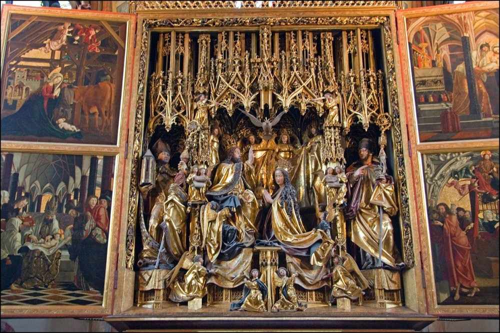 Алтарь работы Михаэля Пахера в стиле поздней немецкой готики. Санкт Вольфганг – фотографии Австрии