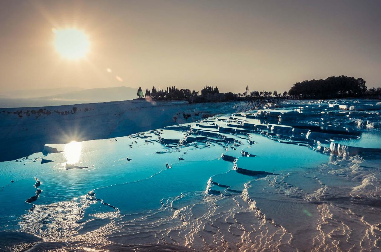Памуккале (Pamukkale) или "бассейн Клеопатры" в Турции – фотографии Турции