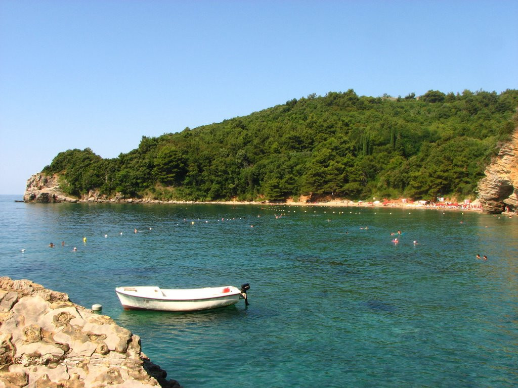 Берега в Будва, Черногория – фотографии Черногории