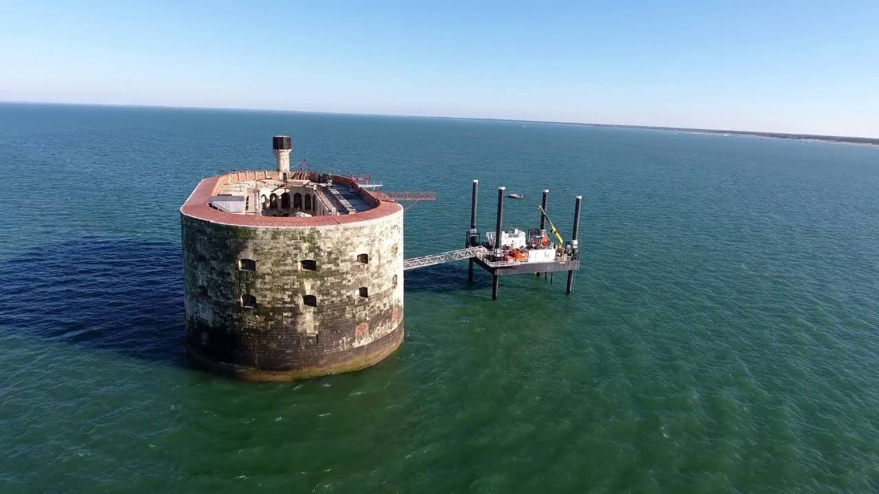 Форт Бойяр (Fort Boyard), Атлантический океан, Франция – фотографии Франции