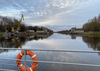 Паромная переправа № 1 между Тверской и Московской областями, Дубна – фотографии России
