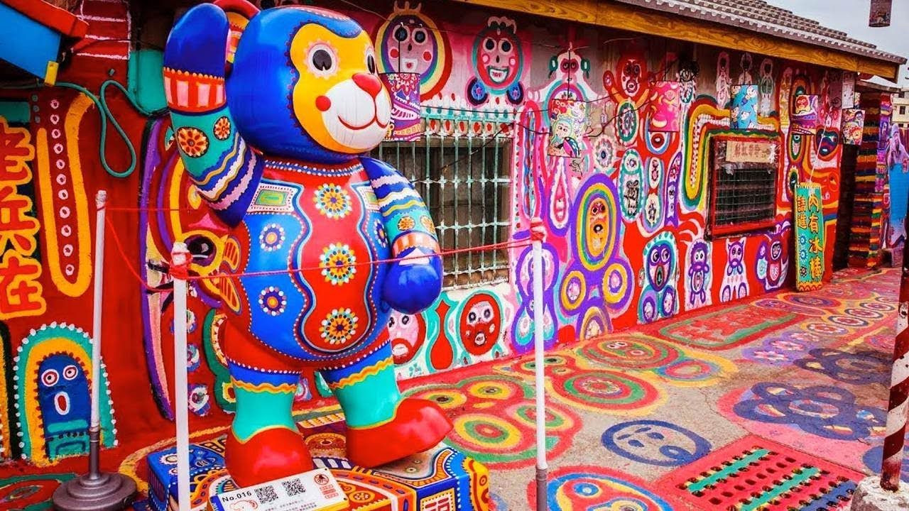 Радужная деревня (Rainbow Village) в Тайчжуне, Тайвань – фотографии Тайваня