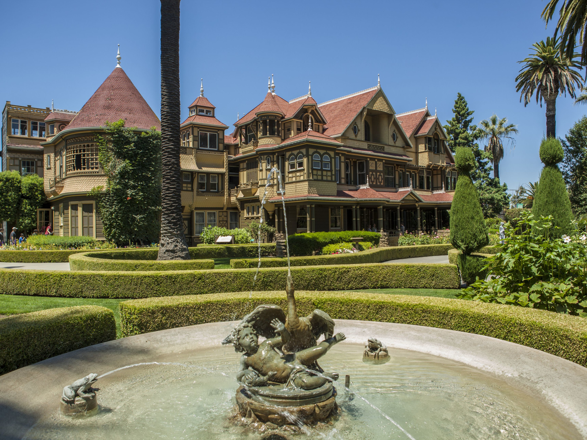 Дом Винчестеров – фотографии США