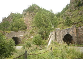 Кругобайкальская железная дорога, Иркутская область, Россия – фотографии России